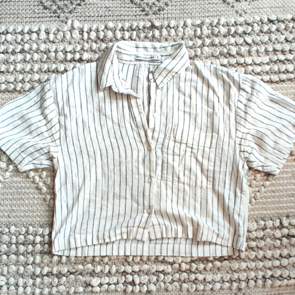 Abercrombie & Fitch Striped Button Up Crop Top Size Small